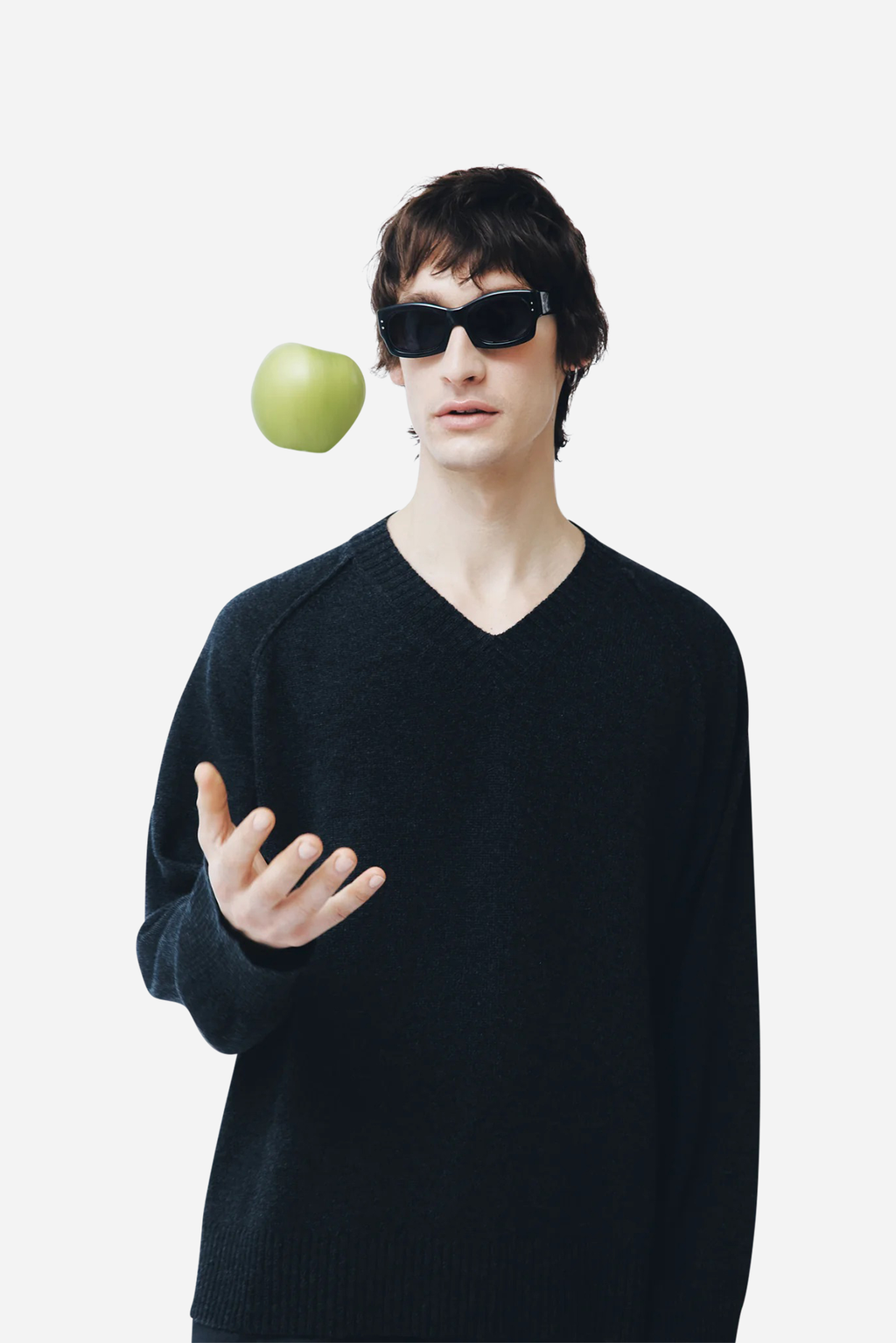 V NECK CASHMERE KNIT by SIRE